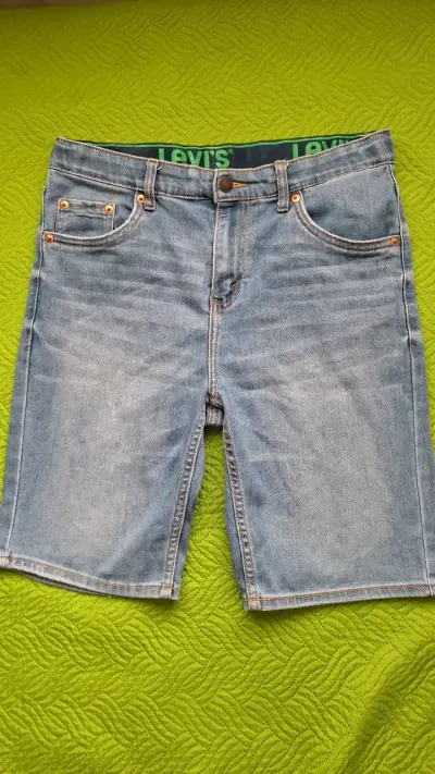 Shorts de mezclilla Levi's para hombre - miniatura 1