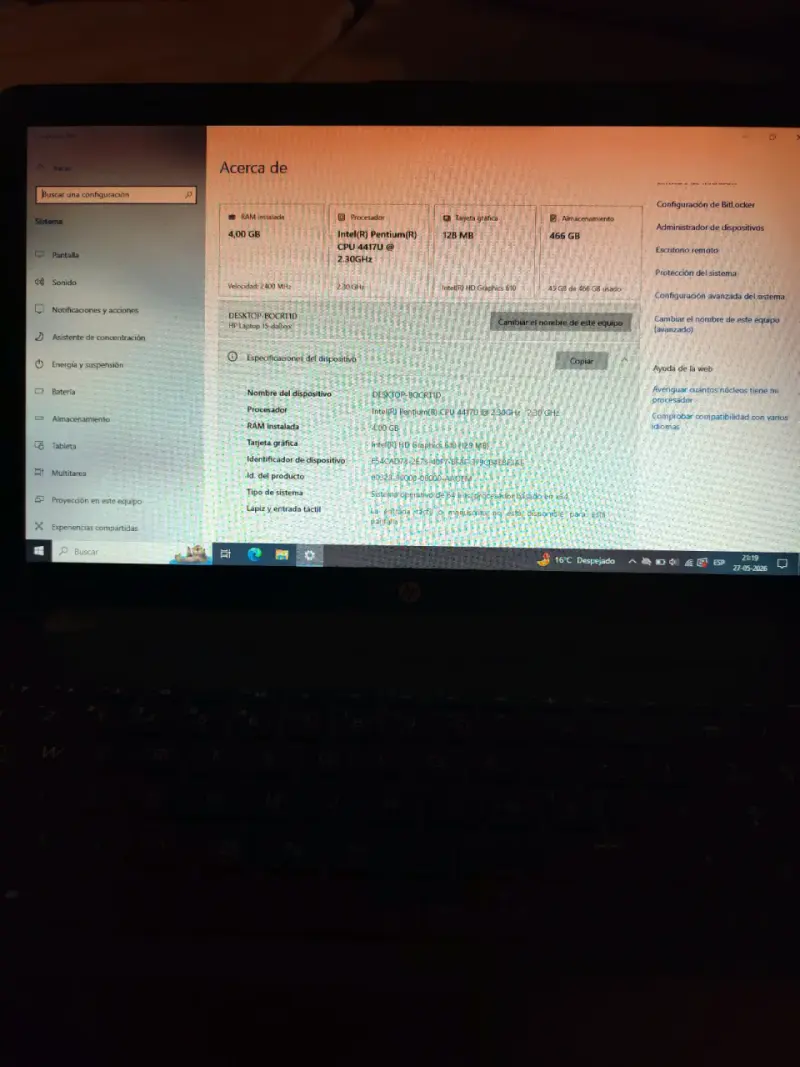 Notebook HP con pantalla de 15.6 pulgadas y 4GB RAM - 3