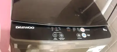 Lavadora Daewoo 8kg con múltiples programas - miniatura 1