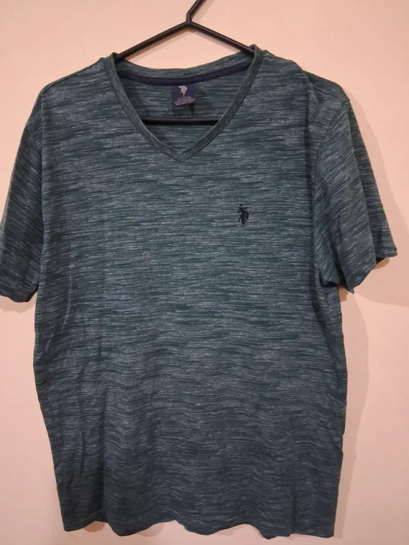 Polera manga larga Marvel gris con estampado de superhéroes - 3
