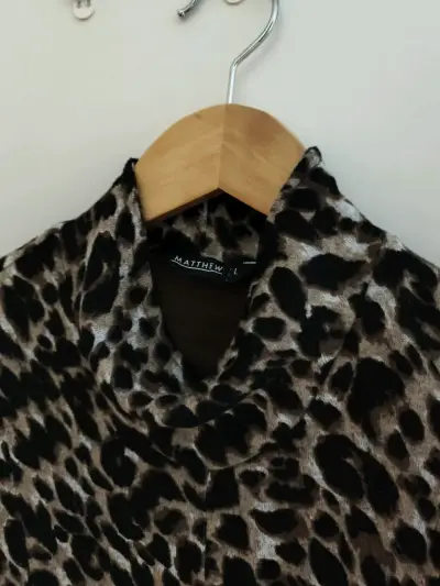 Vestido largo estampado animal print - miniatura 2