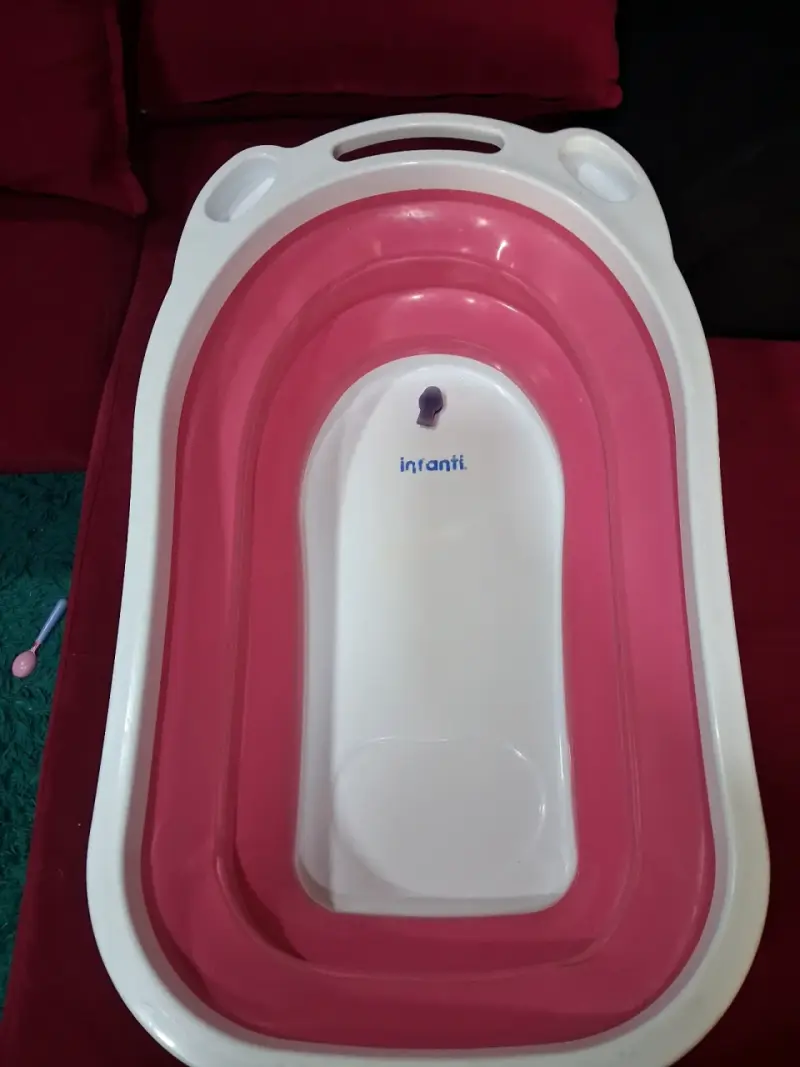 Tina de baño plegable para bebé Infanti rosa - 1