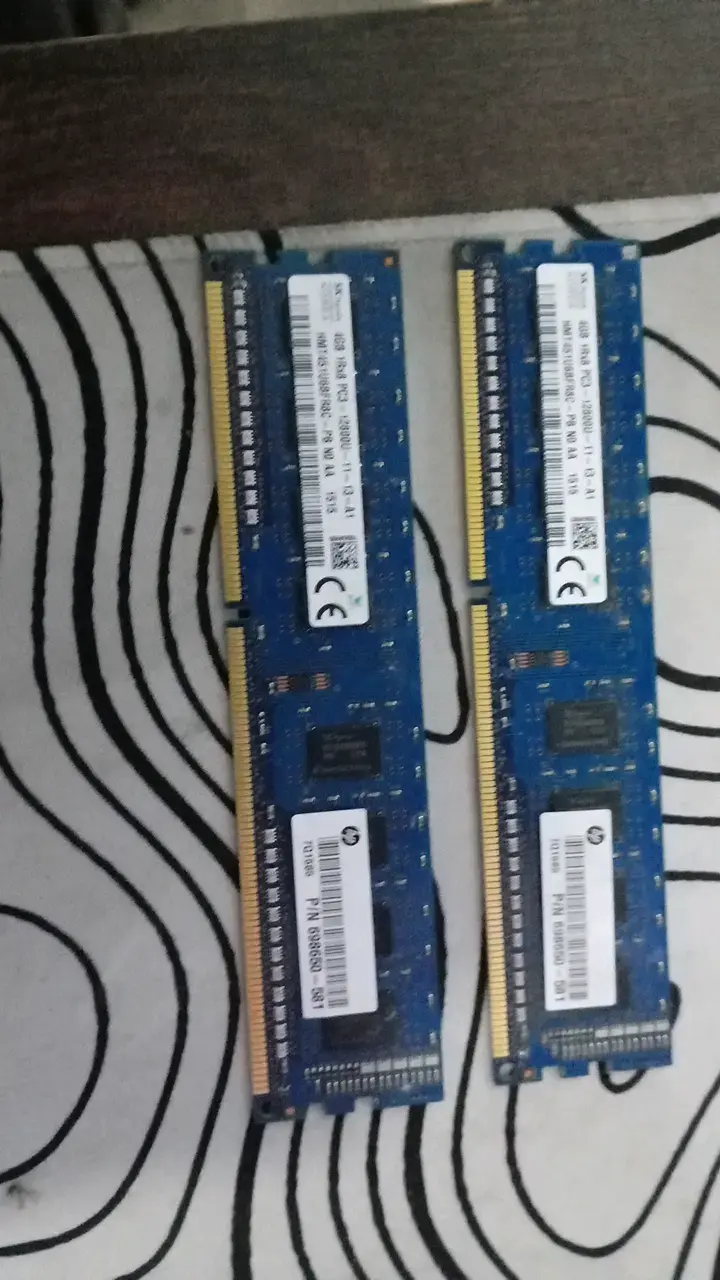 2 Memoria RAM HP 4GB DDR3 1600MHz - 2