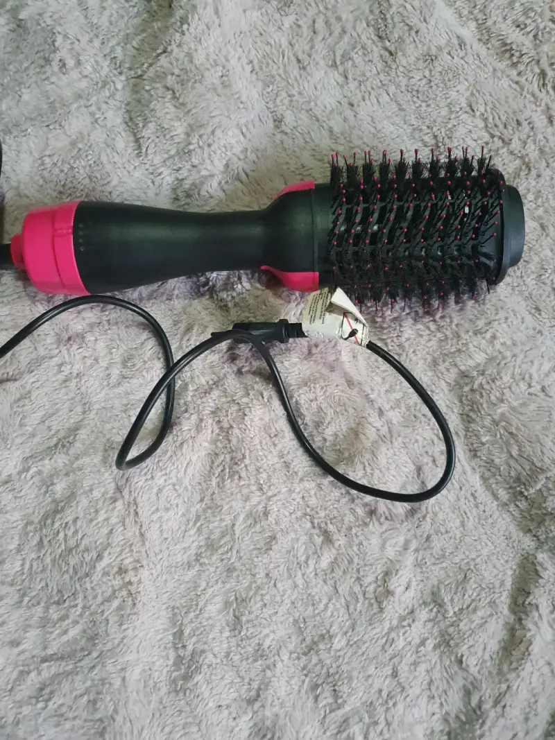 Cepillo Secador de Pelo Eléctrico Negro y Rosa