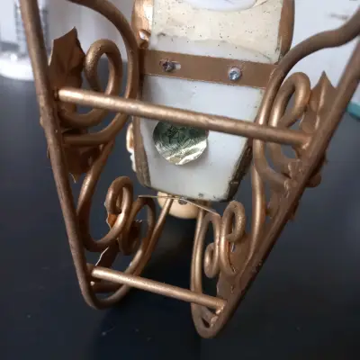 Adorno navideño de osos en trineo dorado - miniatura 4