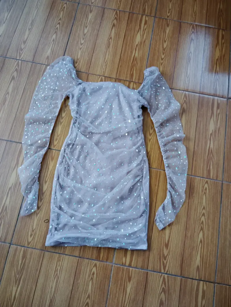 Vestido corto con lentejuelas Double Crazy