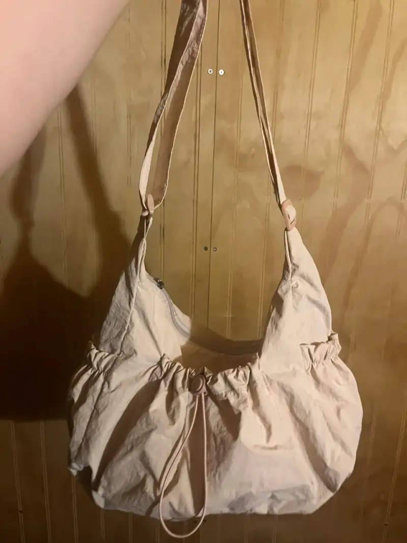 Bolso de hombro rosado pastel - 1