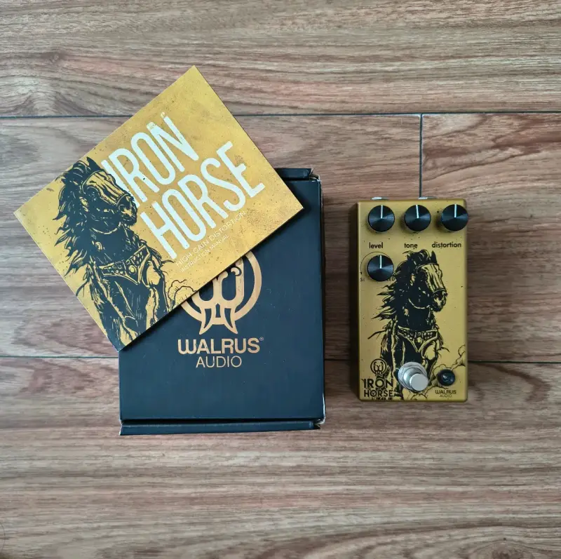 Pedal de distorsión Walrus Audio Iron Horse v3 - 2