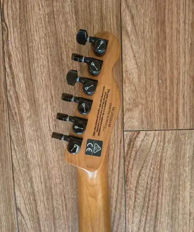 Guitarra Charvel Pro-Mod So-Cal Style 2 - miniatura 3