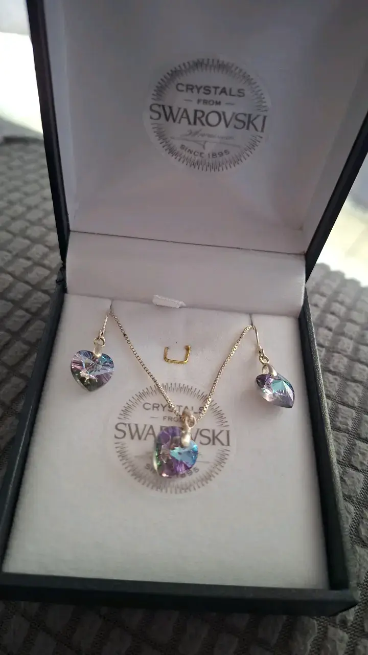 Set de joyería con cristales Swarovski en forma de corazón - 1