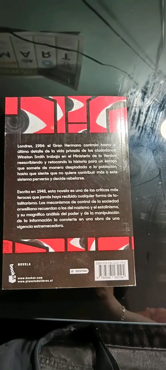 Libro 1984 de George Orwell en español - 2