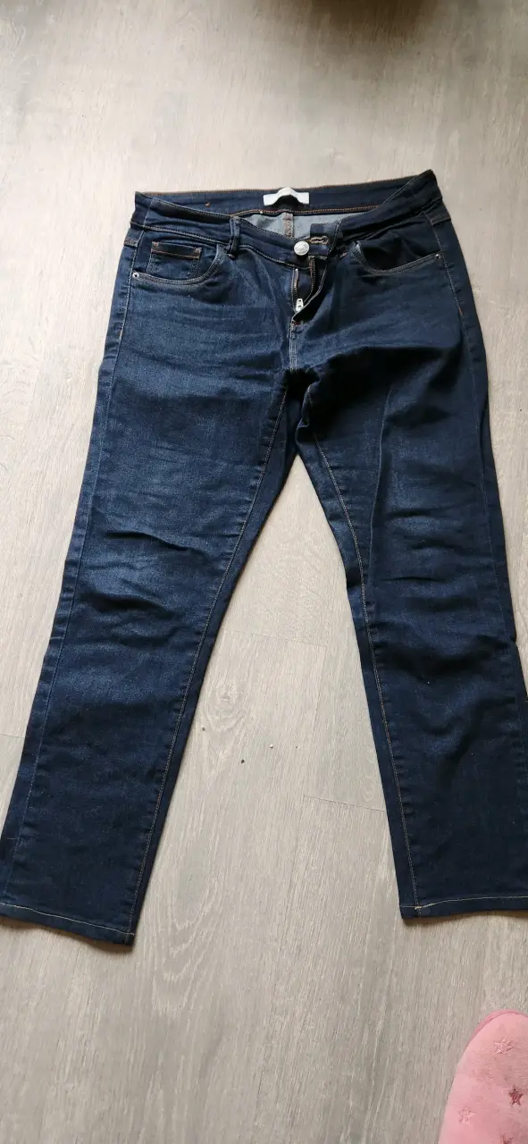 Lote de ropa variada para mujer en buen estado - 2