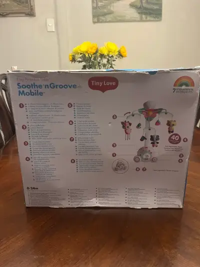 Móvil musical Tiny Love Soothe 'n Groove para bebés - miniatura 2