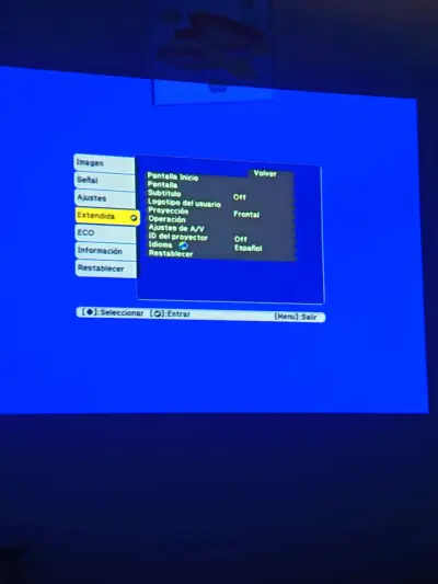 Proyector Epson  PowerLite E20 - miniatura 3