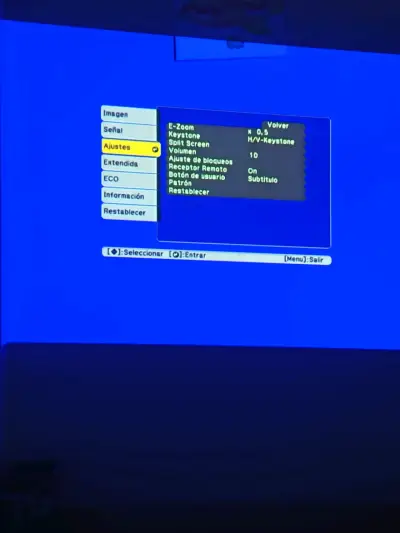 Proyector Epson  PowerLite E20 - miniatura 4