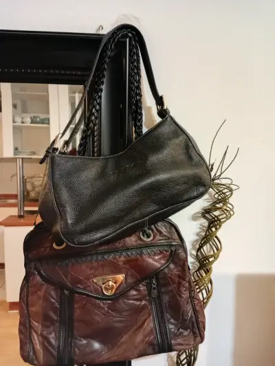 Cartera de cuero negra elegante - miniatura 1