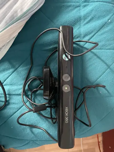 Consola Xbox 360 con Kinect y disco duro - miniatura 4
