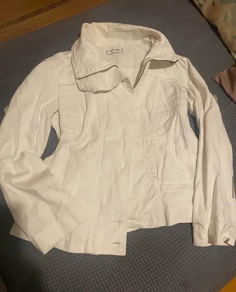 Chaqueta blanca de algodón para mujer