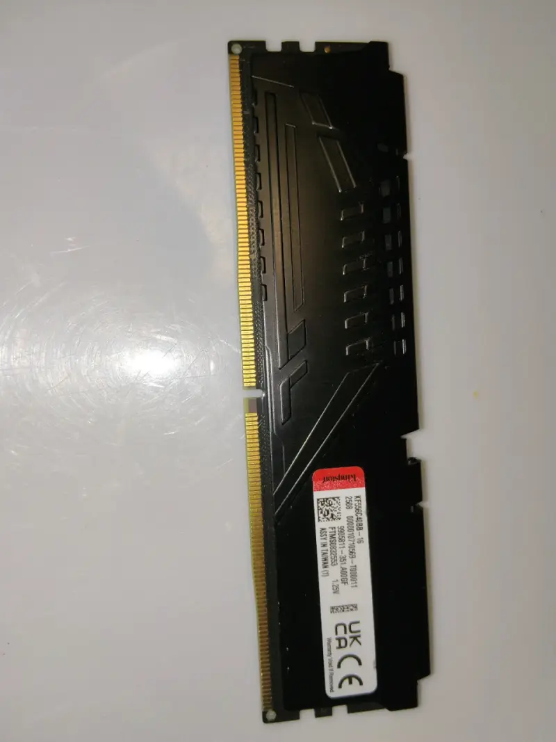 Memoria RAM Kingston Fury Beast DDR5 16GB y 8GB - 1