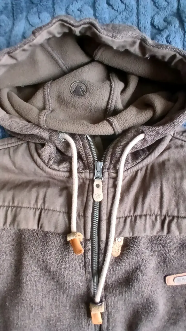Chaqueta térmica Lippi con capucha - 2