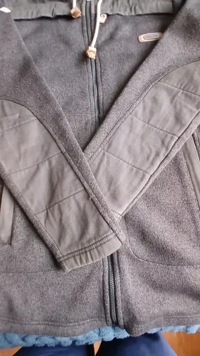 Chaqueta térmica Lippi con capucha - miniatura 5
