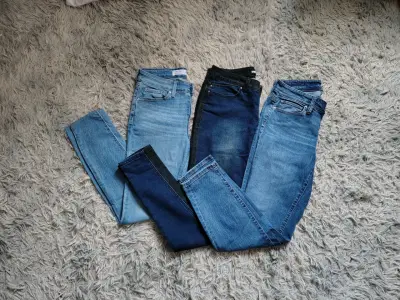 Lote de jeans para mujer talla 38 - miniatura 1