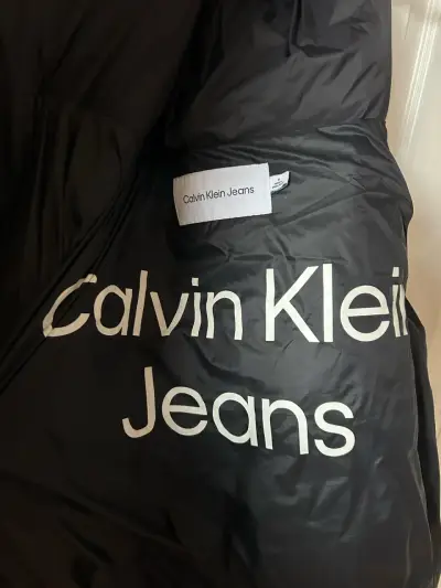 Chaqueta acolchada  Calvin Klein mujer - miniatura 3
