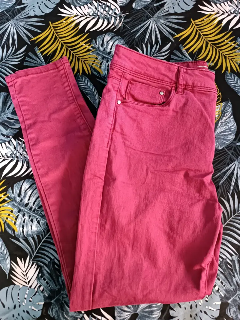 Jeans "super skinny" fucsia para mujer - 2