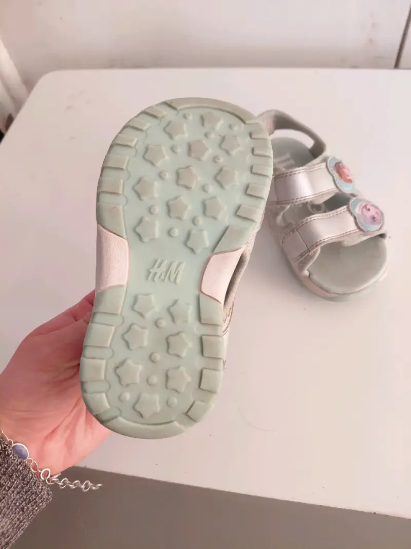 Sandalias infantiles Frozen H&M numero 24 - 2