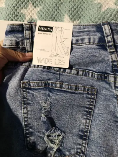 Jeans Menina Wide Leg con Detalles de Lentejuelas - miniatura 3