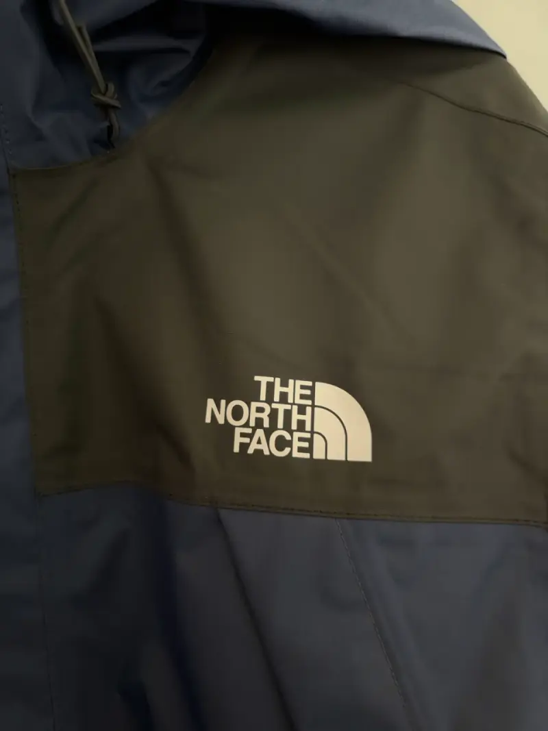Chaqueta impermeable The North Face azul - 2