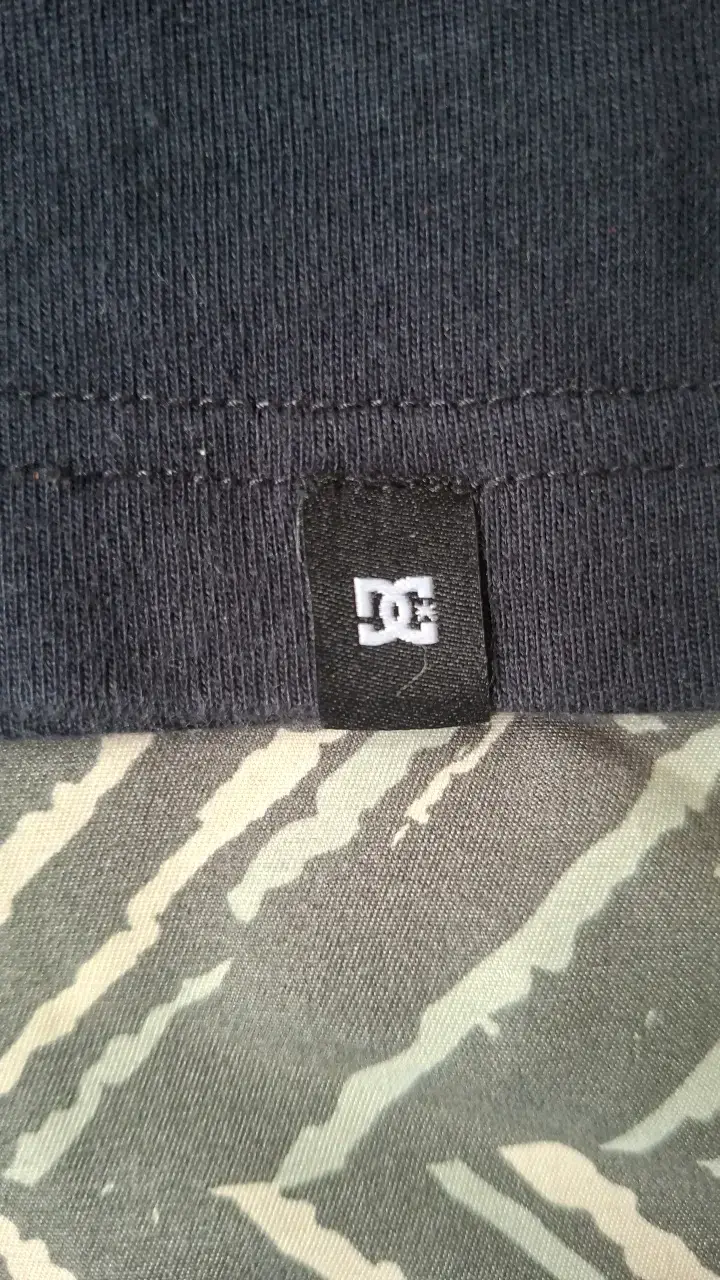 Polera DC Shoes Worldwide Champions Negra - 4