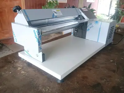 Sobadora eléctrica maigas 40 cm ancho - miniatura 1