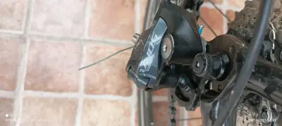 Bicicleta de Ruta Mosso Carbono Negro y Rojo - miniatura 4