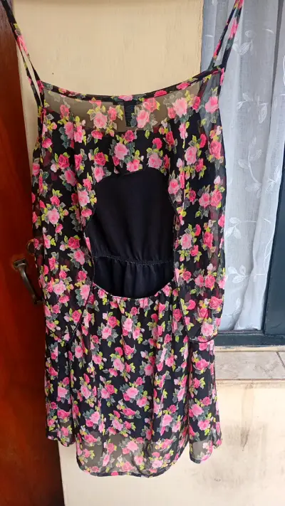 Vestido floral Forever 21 con tirantes - miniatura 2