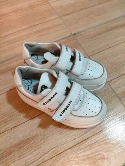 Zapatillas blancas con plataforma y velcro C moran - miniatura 2