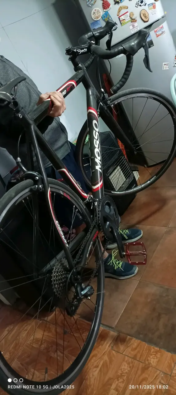 Bicicleta de Ruta Mosso Carbono Negro y Rojo - 3