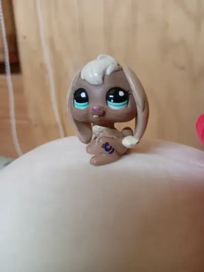 Figura de juguete Littlest Pet Shop conejo - miniatura 1
