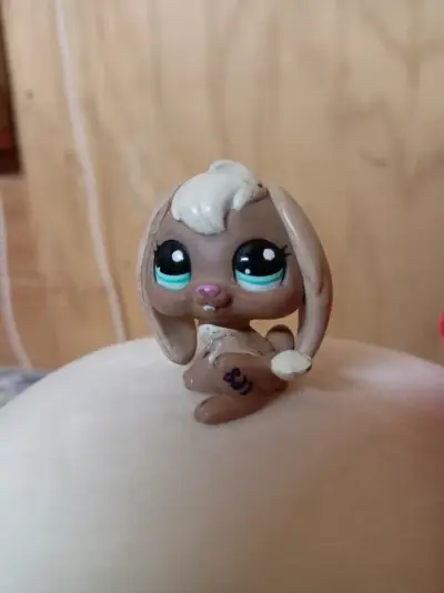Figura de juguete Littlest Pet Shop conejo - miniatura 2