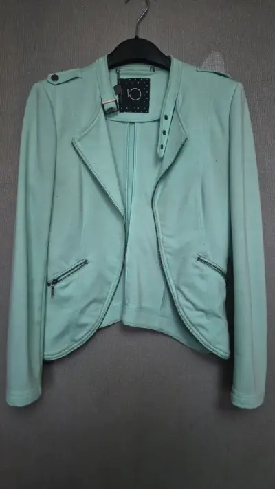 Chaqueta verde menta con cierre y solapas - miniatura 1