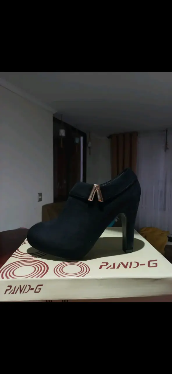 Botines de tacón alto negros elegantes - 2