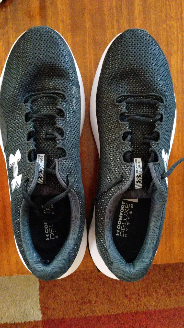 Zapatillas deportivas negras Under Armour - 2