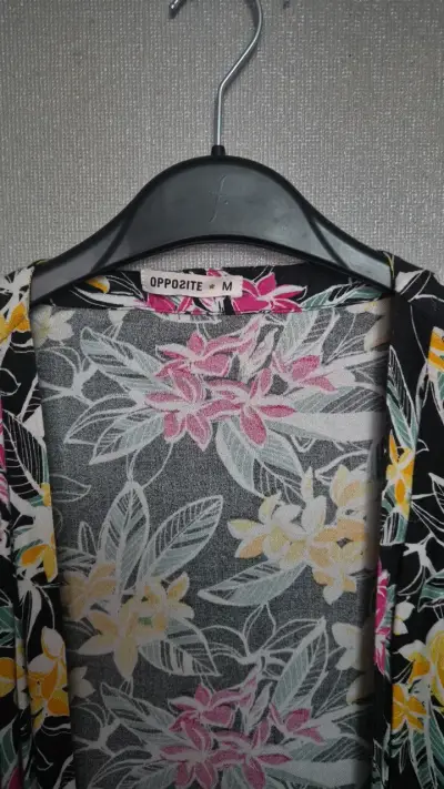 Kimono floral Opposite talla M - miniatura 2