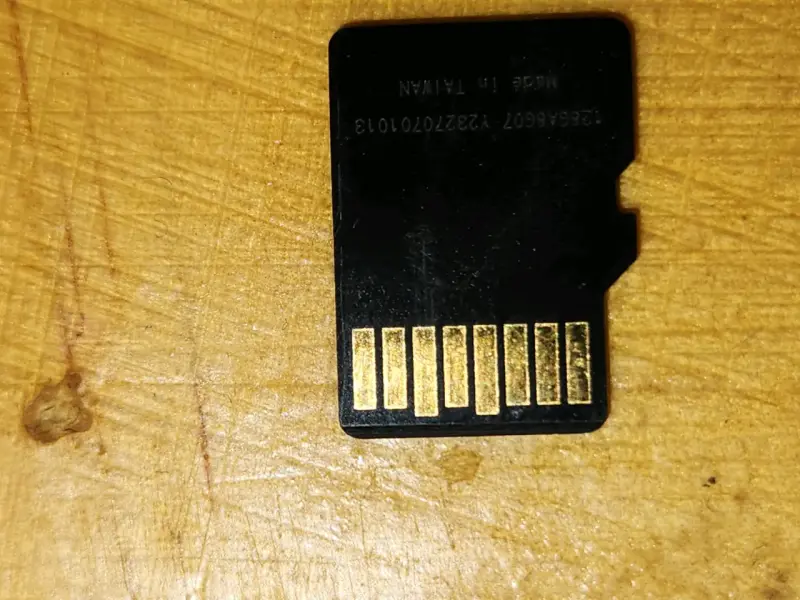 Consola Retro R36S + MicroSD Dahua 128GB - 6