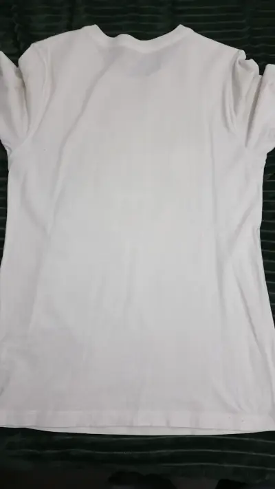 Polera Jordan blanca con diseño gráfico - miniatura 5