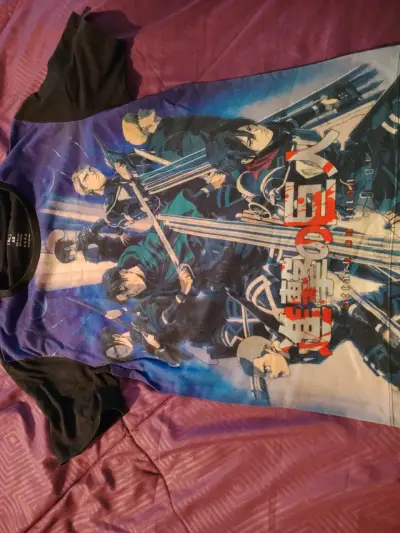 Polera anime Attack on Titan talla XS - miniatura 1