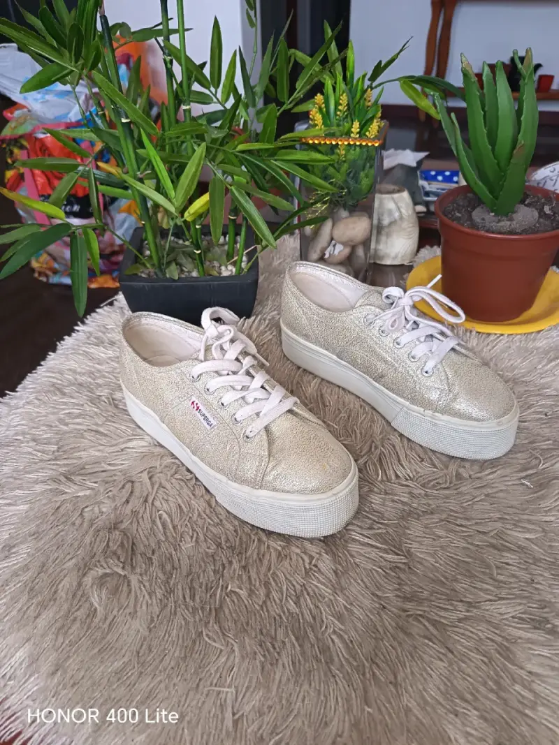 Zapatillas plateadas Superga con plataforma - 2