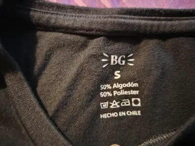 Polera negra Naruto - miniatura 3