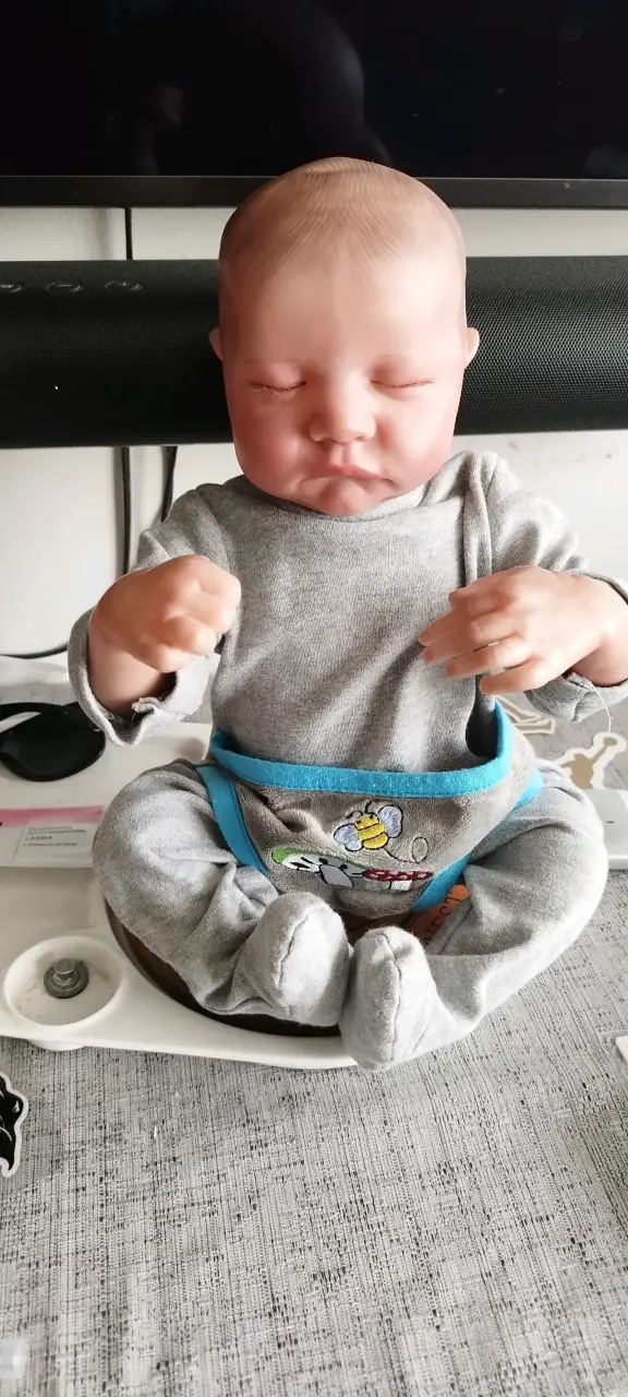 Muñeco bebé realista de silicona - 1