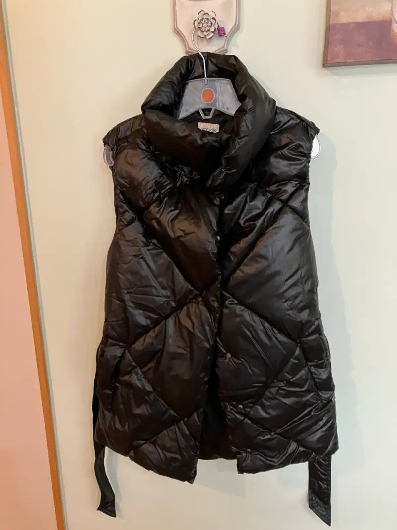 Chaleco Acolchado Negro para Mujer